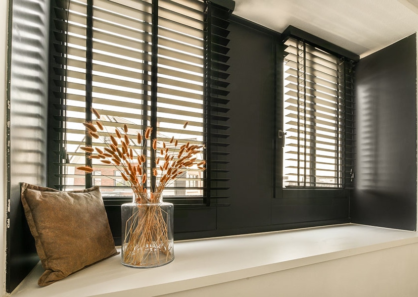 raamdecoratie j en l projectinrichting J&L Projectinrichting - Raamdecoratie voor woningen, kantoren en winkels